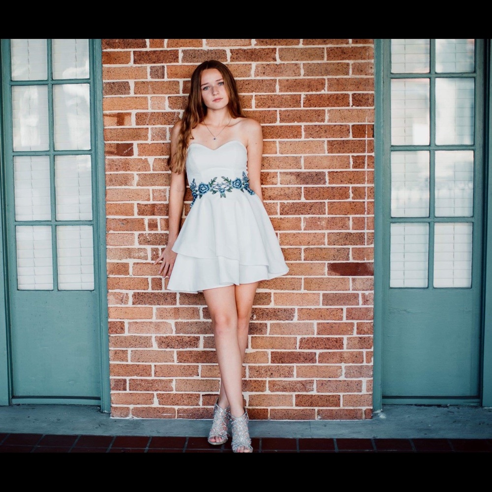 Strapless homecoming dress